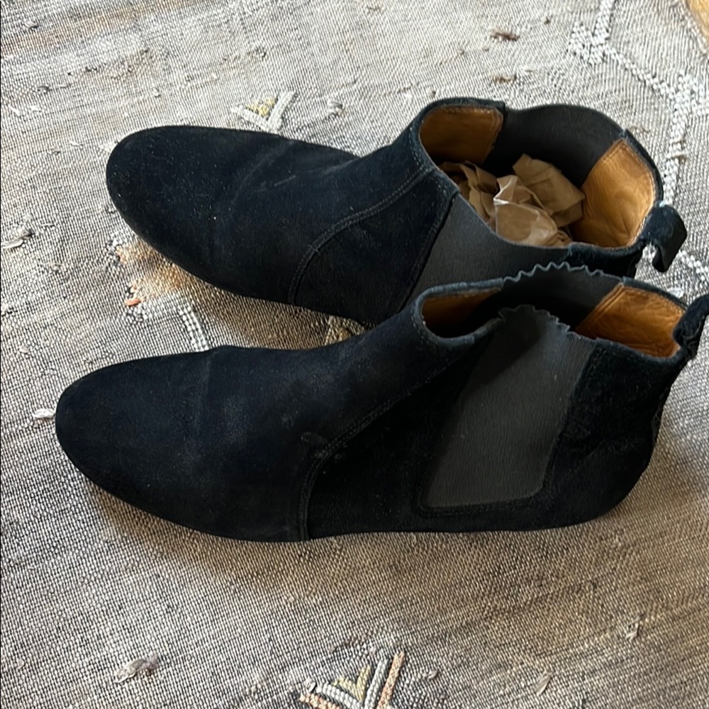 Black suede Isabel Marant chelsea boots 39 - Picture 2 of 10
